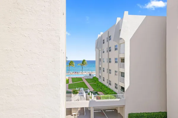 3520 S OCEAN BLVD L402