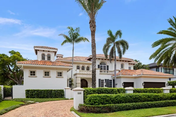 248 W ALEXANDER PALM RD