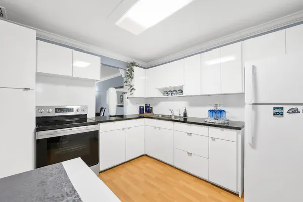 2500 SW 81ST AVE 302