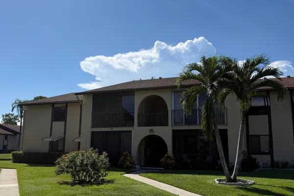 211 PINE HOV CIR A-2
