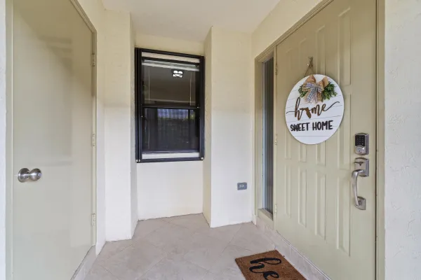 109 HALF MOON CIR C