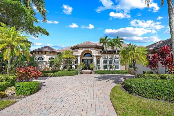 7517 HAWKS LANDING DR