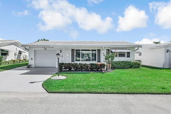 126 NW 14TH ST