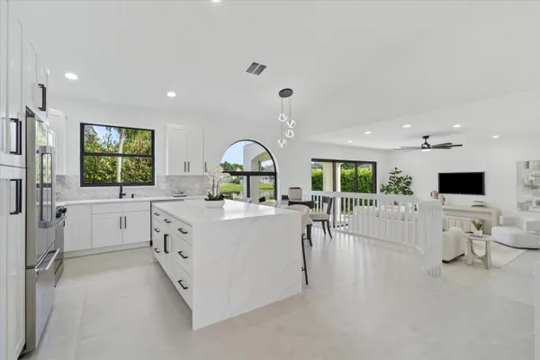 19628 BISCAYNE BAY DR