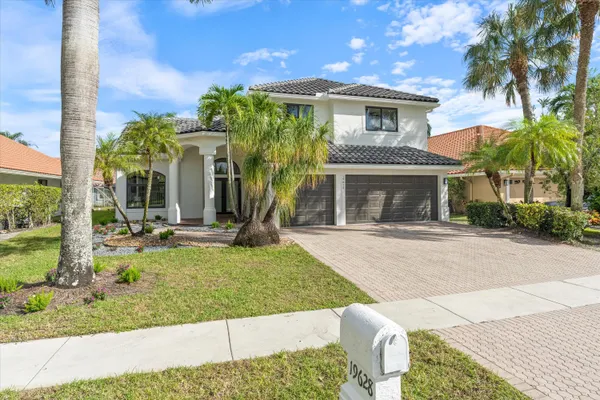 19628 BISCAYNE BAY DR