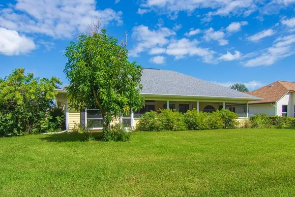 4375 GATOR TRACE LN