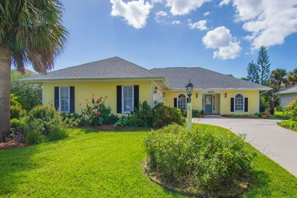 4375 GATOR TRACE LN