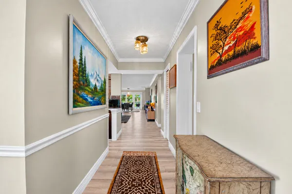 250 JOHN F KENNEDY DR 208