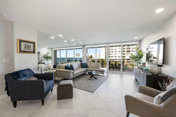 3546 S OCEAN BLVD 527