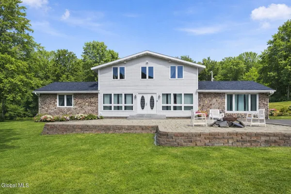 74 WRIGHT RD