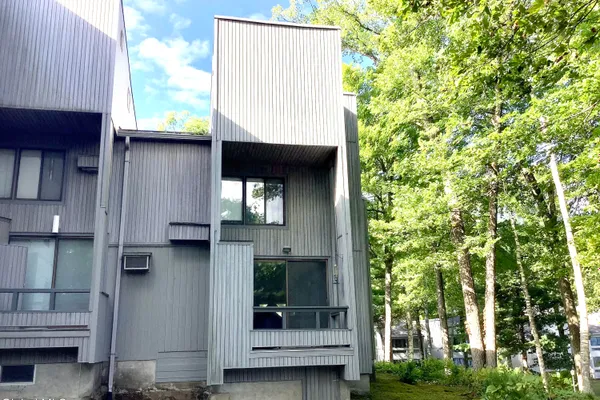 3562 LAKE SHR 13
