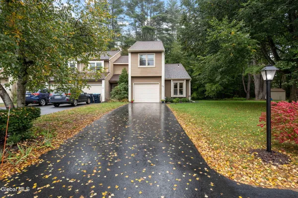 58 CASTLEBERRY DR
