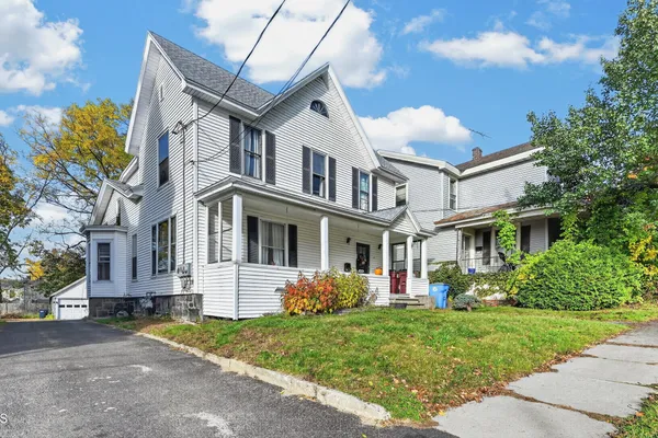 17 PROSPECT AVE
