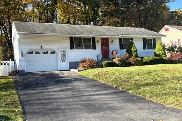 27 FERNDELL SPRING DR