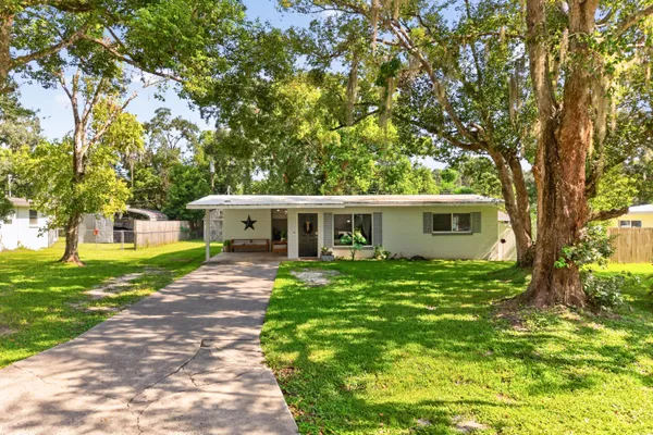 210 PEAK DR