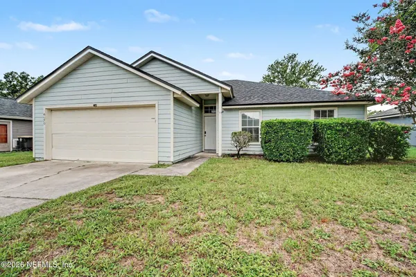 6670 LANA LN