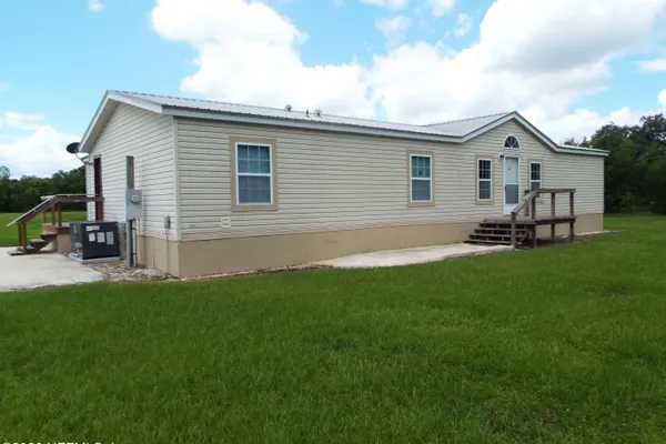 305 PALMETTO BLUFF RD