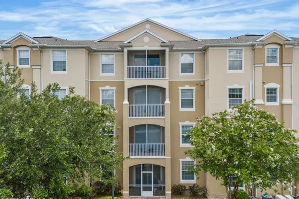 7801 POINT MEADOWS DR 2302