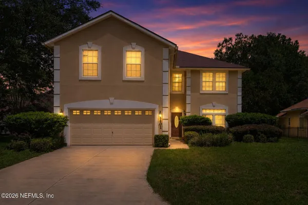 1101 ROUNDTREE CIR
