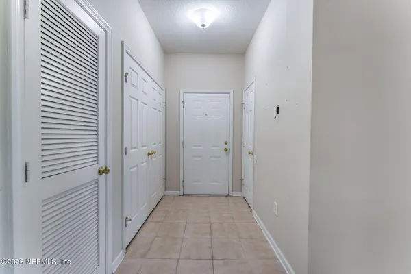 7990 BAYMEADOWS RD 1015