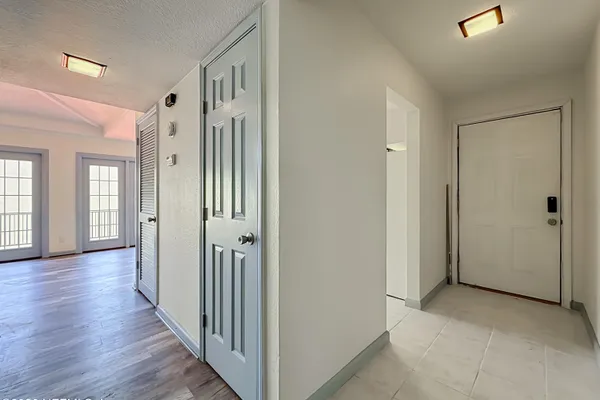 6515 LA MIRADA DR 2