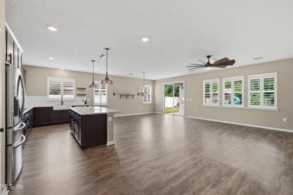 314 FLACH DR