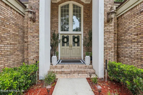 2455 STOCKTON DR