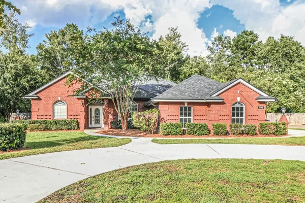 1138 COPPERFIELD CIR