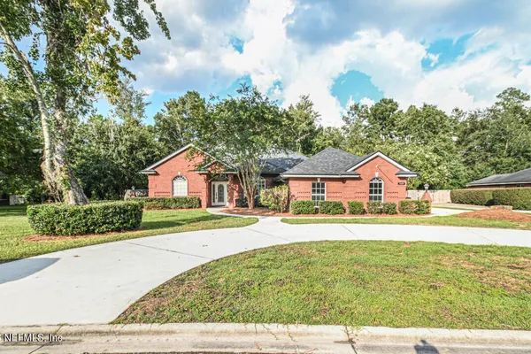 1138 COPPERFIELD CIR