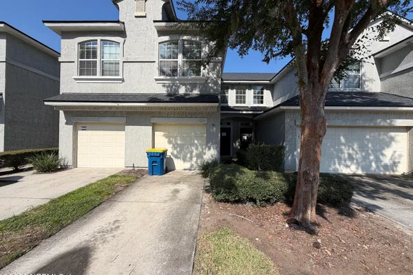12256 BLACK WALNUT CT