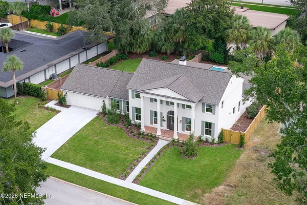 4275 POINT LA VISTA RD