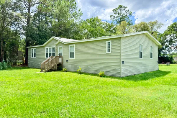 54451 CHURCH RD