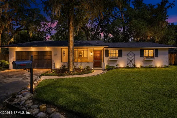 1347 REDBUD LN