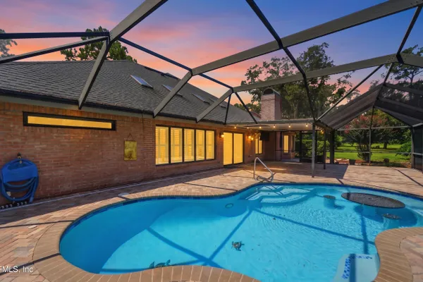 1890 SALT MYRTLE LN