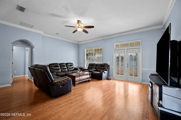 315 SOUTHERN ROSE DR