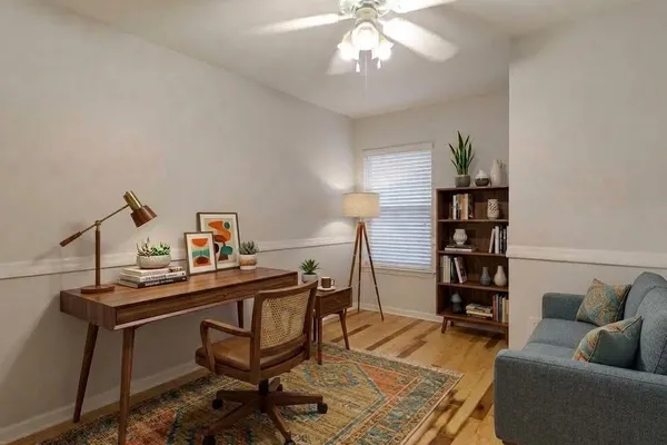 209 LARKIN PL 109