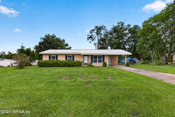 105 E RELLIM DR