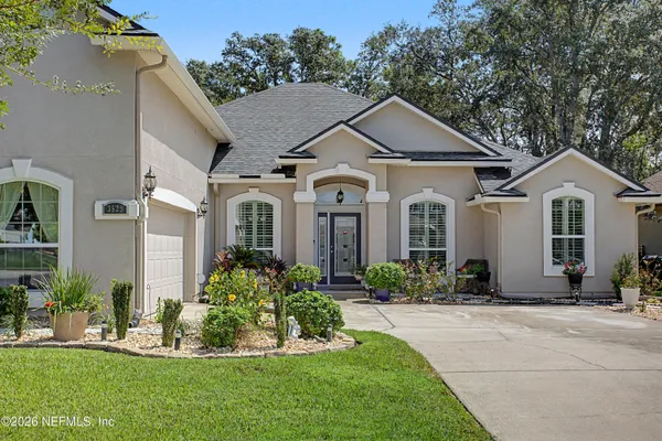 3529 OGLEBAY DR