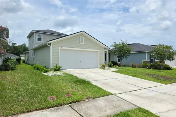 3051 GREYWOOD LN