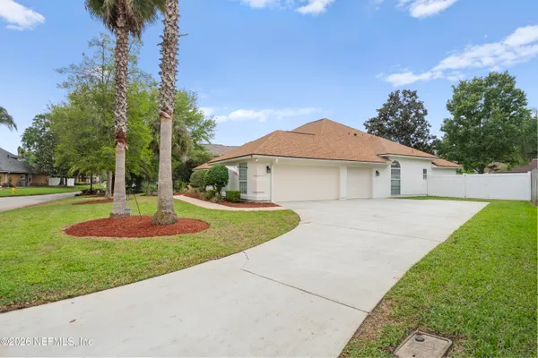 4025 LONICERA LOOP