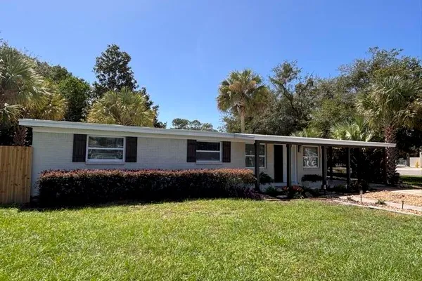 1125 OCEANWOOD DR