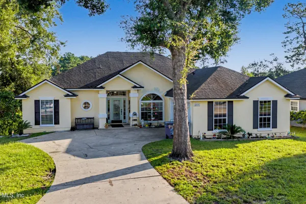 809 PINE MOSS RD