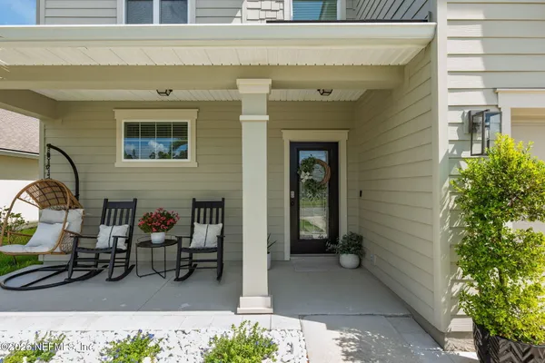 389 SHETLAND DR