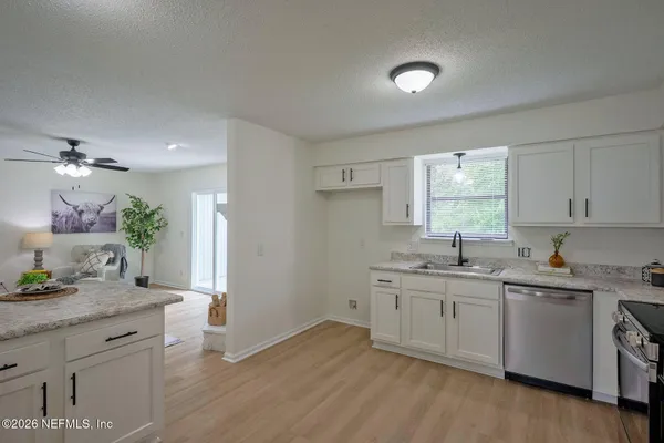 8456 BOYSENBERRY LN
