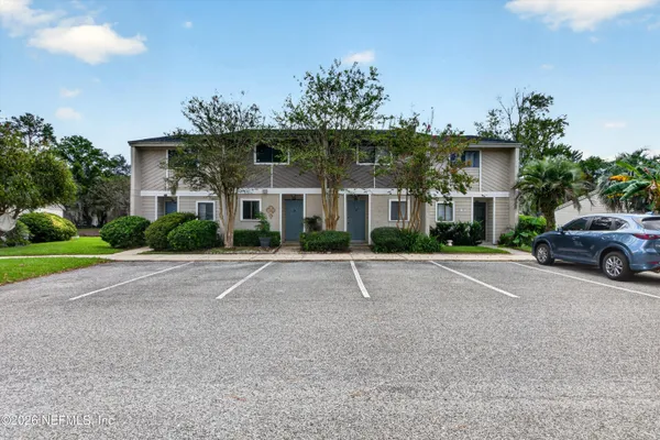 3801 CROWN POINT RD 2152