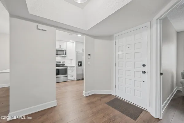 3809 LAVISTA CIR 210