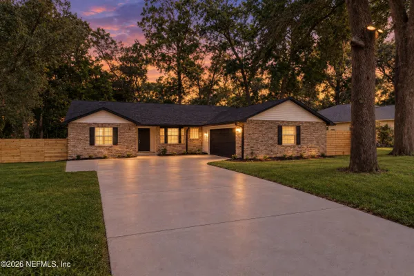 3205 TURTLE CREEK RD