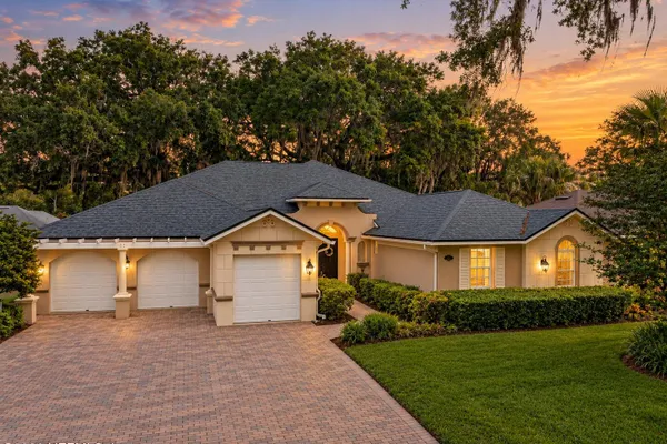 96067 OAK CANOPY LN