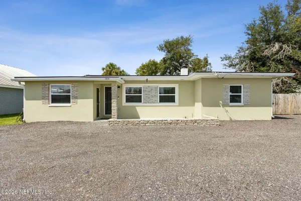 1814 BLANDING BLVD