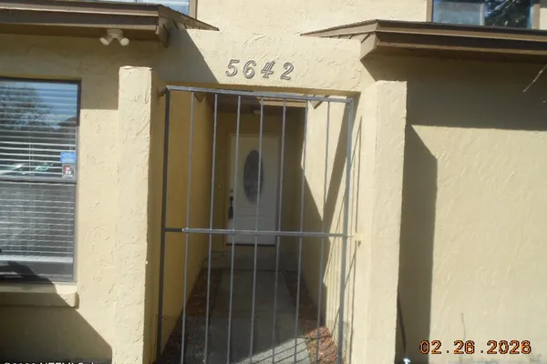 5642 PINEBAY CIR